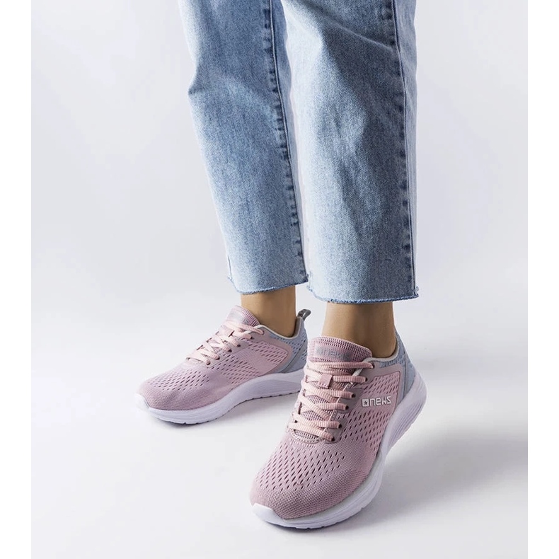 D/GMR Deportivas rosas de Nairene. 1