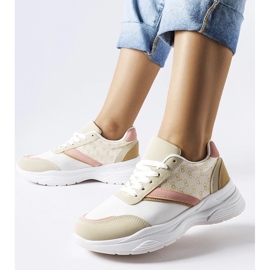 D/GMR Zapatillas beige y blancas con detalles dorados. 2