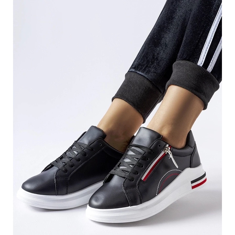 D/GMR Zapatillas Anaunia negras con suela blanca. negro 2