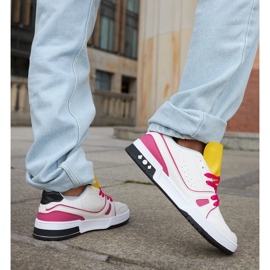 D/GMR Zapatillas Archie blancas y rosas con lengüeta amarilla. blanco 4