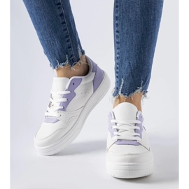 D/GMR Zapatillas blancas con detalles Fournie morados. blanco 3