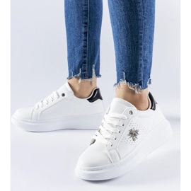 D/GMR Zapatillas blancas con aplicación Fairfax de circonitas. blanco 2 D/GMR Zapatillas blancas con aplicación Fairfax de circonitas. blanco 2