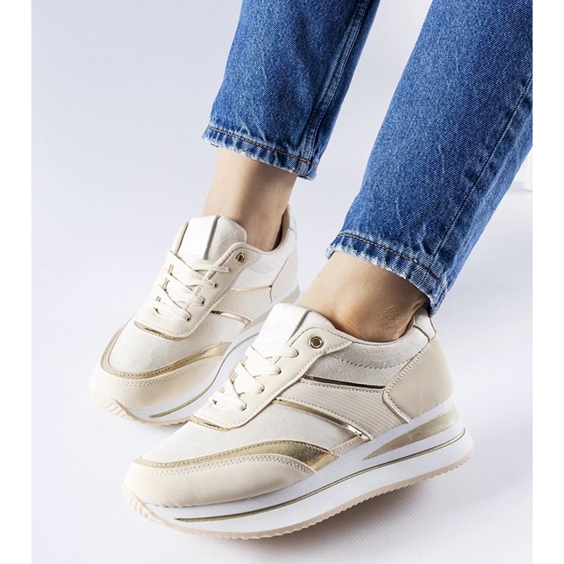 D/GMR Zapatillas beige con plataforma Nutter. 2 D/GMR Zapatillas beige con plataforma Nutter. 2