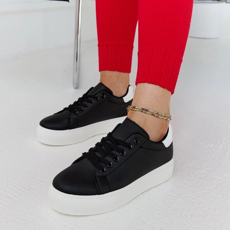 D/GMR Zapatillas de deporte en blanco y negro en una ruta espesa 1