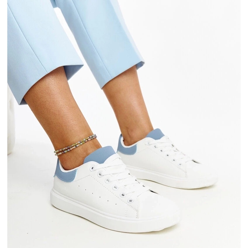 D/GMR Zapatillas blancas y azules en la plataforma Ariam blanco 2 D/GMR Zapatillas blancas y azules en la plataforma Ariam blanco 2