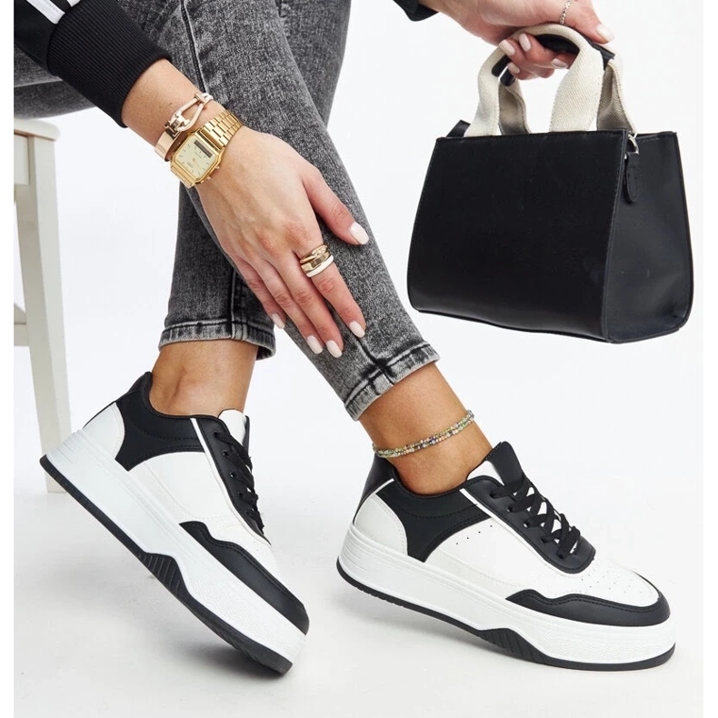 D/GMR Zapatillas blancas y negras con suela gruesa Rumai. blanco 2