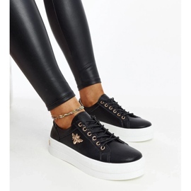 Zapatillas de cuero negro en la suela gruesa de Mikka 2