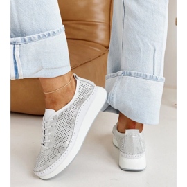 Zapatillas de piel plateadas con plataforma Amana. 4