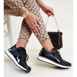 Zapatillas de piel negras con aplicación metálica Rida negro 3