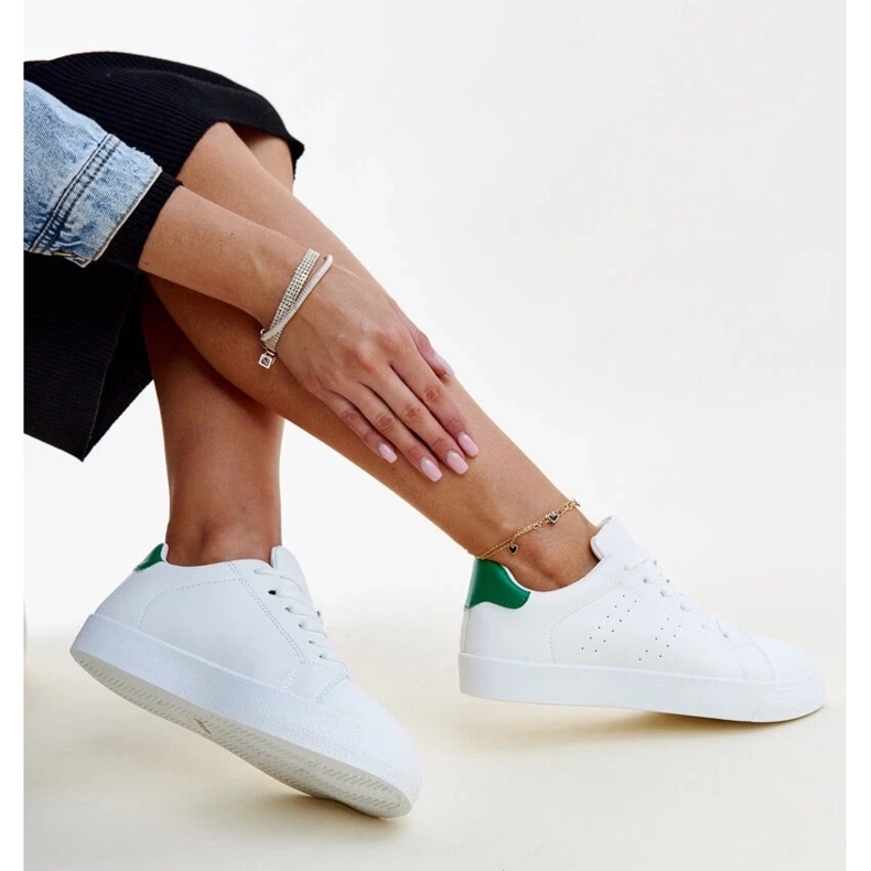 Zapatillas Akila blancas y verdes blanco 2