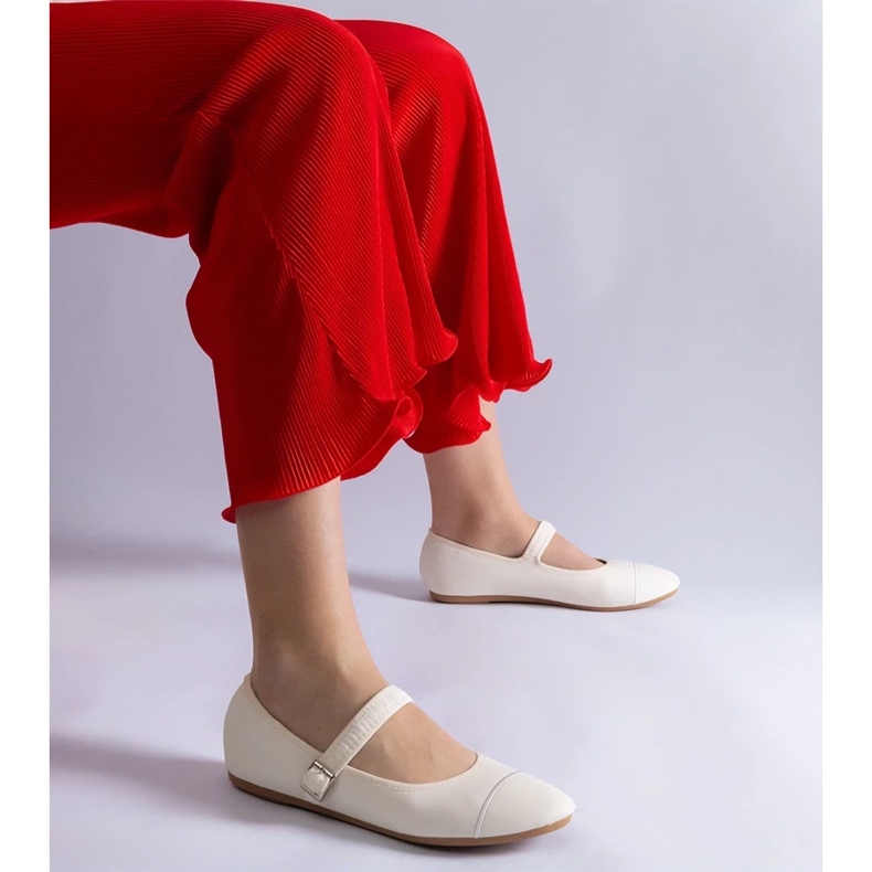 D/CEO Bailarinas blancas con acabado mate, cerradas con hebilla Longhola blanco 2