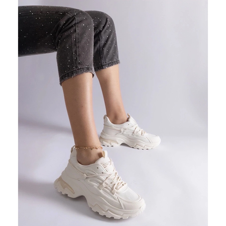 D/CEO Zapatillas deportivas beige con suela maciza de Roxana. 1