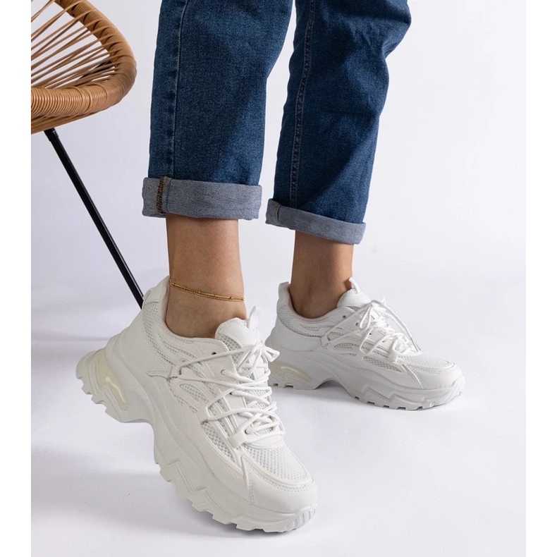 D/CEO Zapatillas deportivas blancas con suela maciza de Roxana. blanco 2