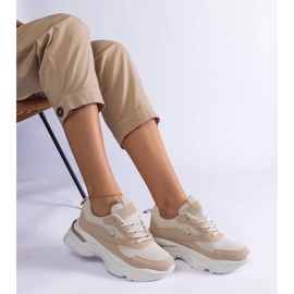 D/CEO Zapatillas beige con suela más gruesa de Guerrera. 1