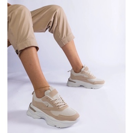 D/CEO Zapatillas beige con suela más gruesa de Guerrera. 4