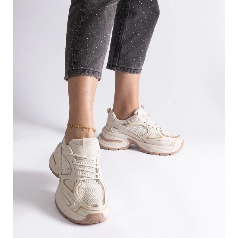 D/CEO Zapatillas beige con suela Adom masiva. 1