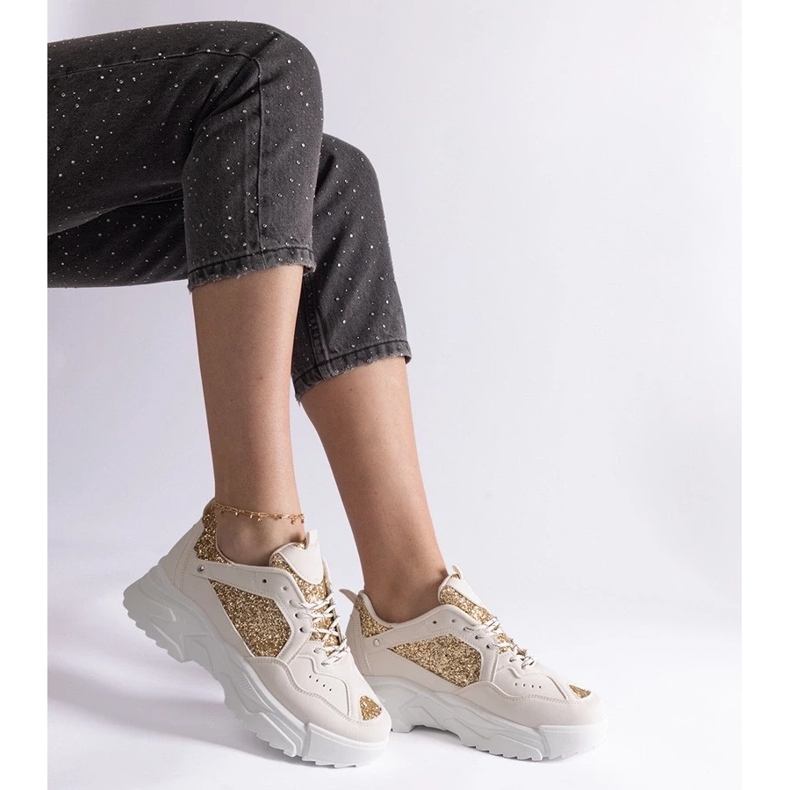 D/CEO Deportivas de mujer beige con inserciones de purpurina Caraballo 2