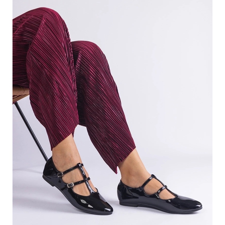 D/CEO Bailarinas lacadas negras con hebilla de marinos negro 2