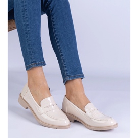 Zapatos beige, mocasines barnished lacquer 3