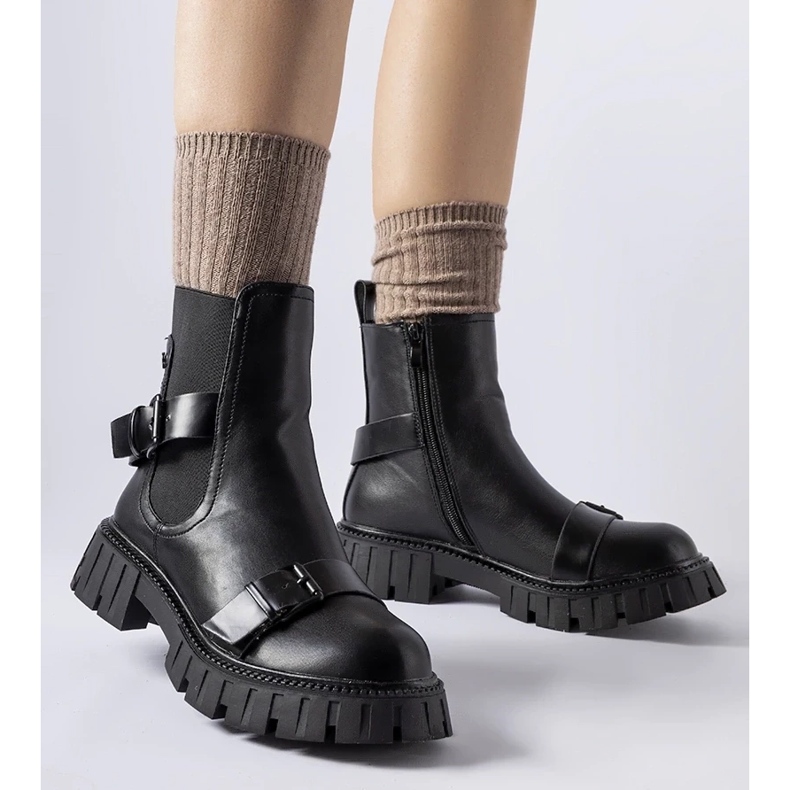 D/CEO Botines negros con suela masiva Fontarine. 1