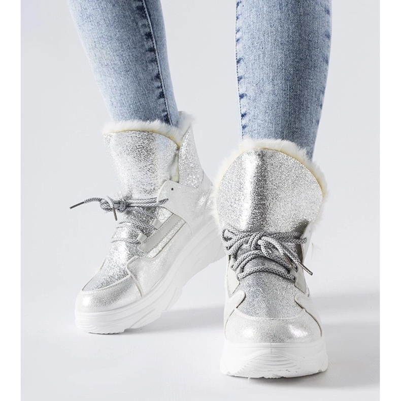 D/CEO Botas de nieve Stringer con aislamiento blanco y plateado plata 2 D/CEO Botas de nieve Stringer con aislamiento blanco y plateado plata 2
