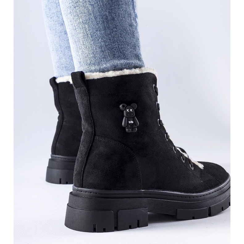 D/CEO Botines aislantes negros confeccionados en ante ecológico Pompei 2 D/CEO Botines aislantes negros confeccionados en ante ecológico Pompei 2