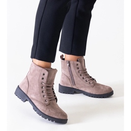 D/CEO Botas trabajadoras de ante ecológico marrón con plataforma Barosa 1