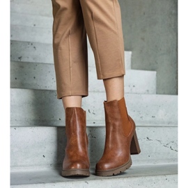 D/CEO Botines slip-on marrones confeccionados en ecopiel Motena marrón 2