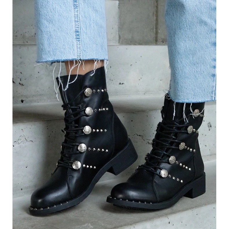 D/CEO Botines negros con cordones decorados con tachuelas Elea 2