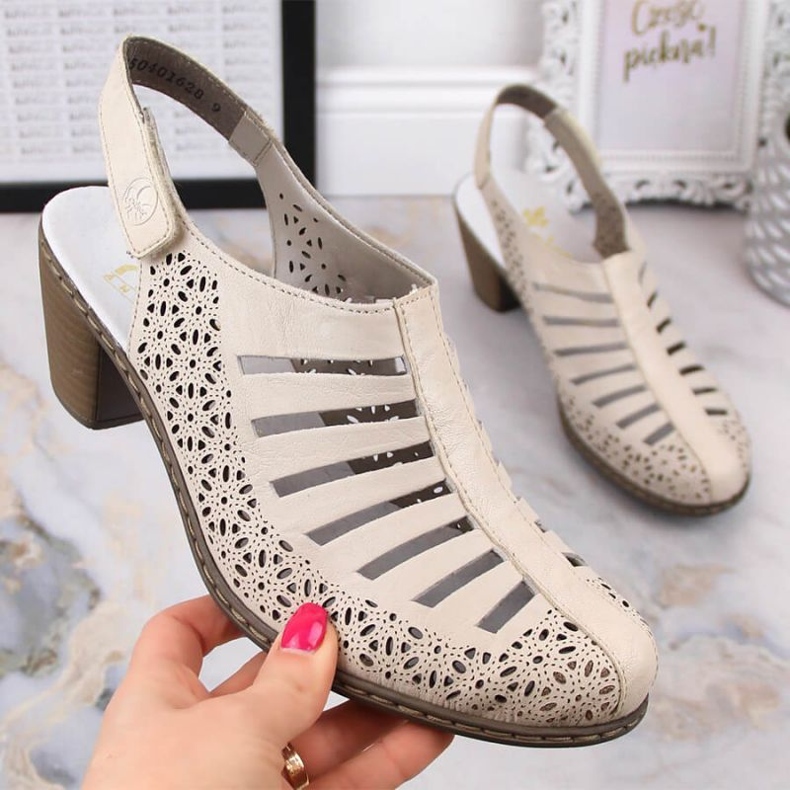 Sandalias de tacón Rieker W RKR49B de piel, beige 2