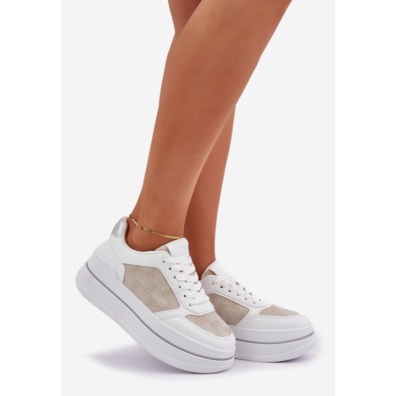 Zapatillas de deporte para mujeres con un patrón blanco 1 Zapatillas de deporte para mujeres con un patrón blanco 1