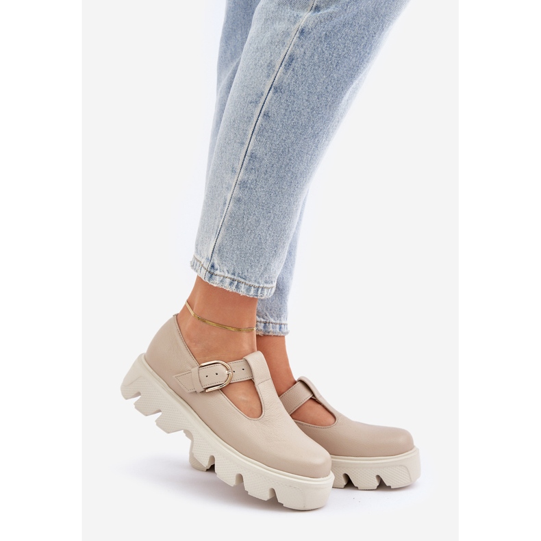 Zapatos de cuero con un beige de Zazoo 20183 1 Zapatos de cuero con un beige de Zazoo 20183 1
