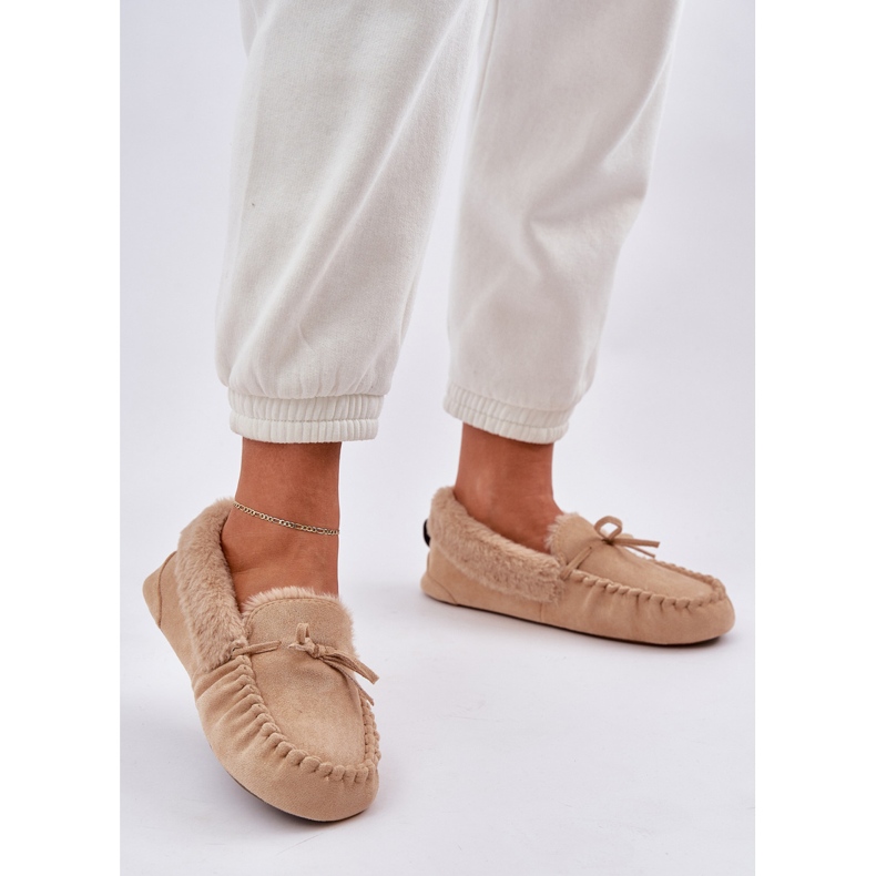 Mocasines de las mujeres con pelaje beige 2