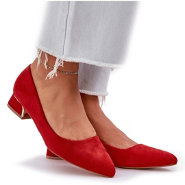Bombas con tacones bajos y dedos puntiagudos rojos 6