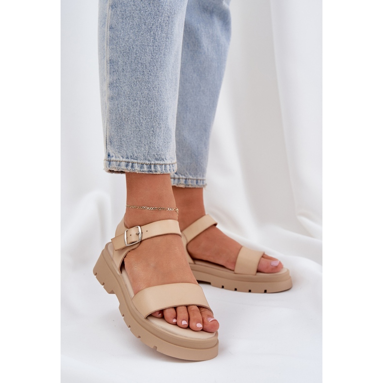 Sandalias de mujeres en la plataforma beige 2