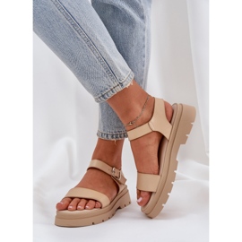 Sandalias de mujeres en la plataforma beige 5