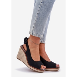 Sandalias negras de cuña con trenza negro 1