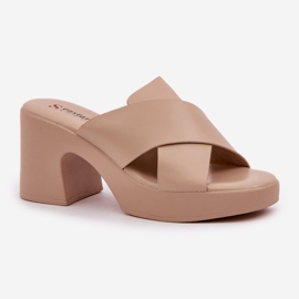 Flip de ropa de luz -flops en el poste de cuero ecológico beige 4