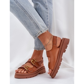 Sandalias de cuero ecológica con hebillas de camello marrón 5