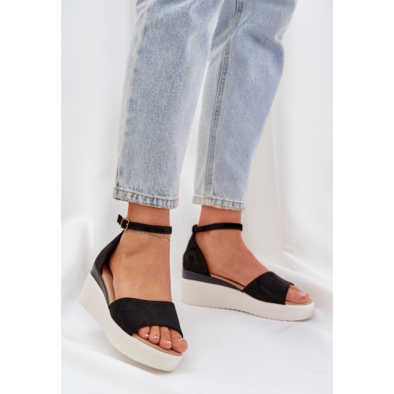 Sandalias de luz en la plataforma y delicadas cuñas negras negro 2