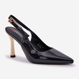 Tacones altos barnizados con un talón abierto y dedos puntiagudos negro 4