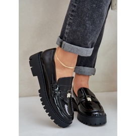 Mocasines de mujer pintados con alfileres negros 3
