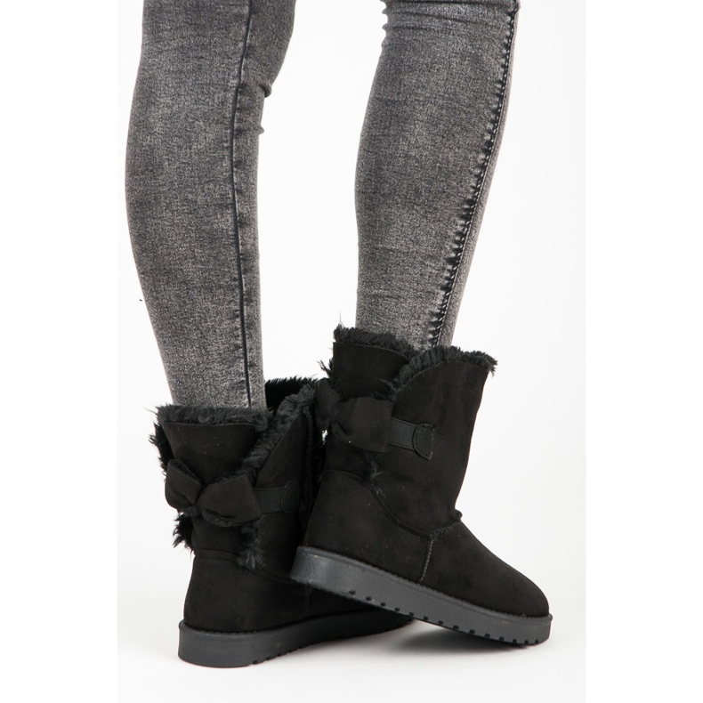 Mukluki de ante con lazo negro 1 Mukluki de ante con lazo negro 1