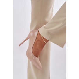 Pintados tacones altos con margen de color beige 5
