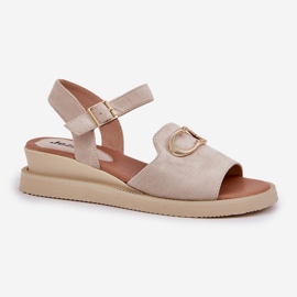 Jezzi Sandalias de cuña para mujeres con un adorno beige 4