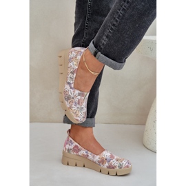 Jezzi Zapatos para mujeres con un patrón de cuña multicolor abierta blanco 2 Jezzi Zapatos para mujeres con un patrón de cuña multicolor abierta blanco 2