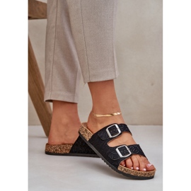 Material chanclas en una suela de corcho con abrazaderas negras negro 3