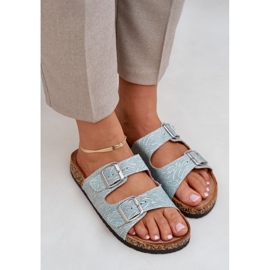 Material flip -flops en una suela de corcho con hebillas de menta verde 5