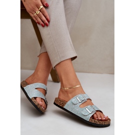 Material flip -flops en una suela de corcho con hebillas de menta verde 6
