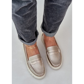 Mocasines de cuero a puertas para mujeres en la plataforma y cuñas de champán dorado 7